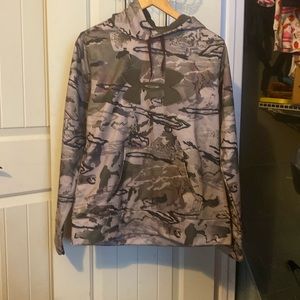 Large Under-armor Camo Hoodie